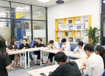 MOR Softwareのオフィス環境とチームワークスペース